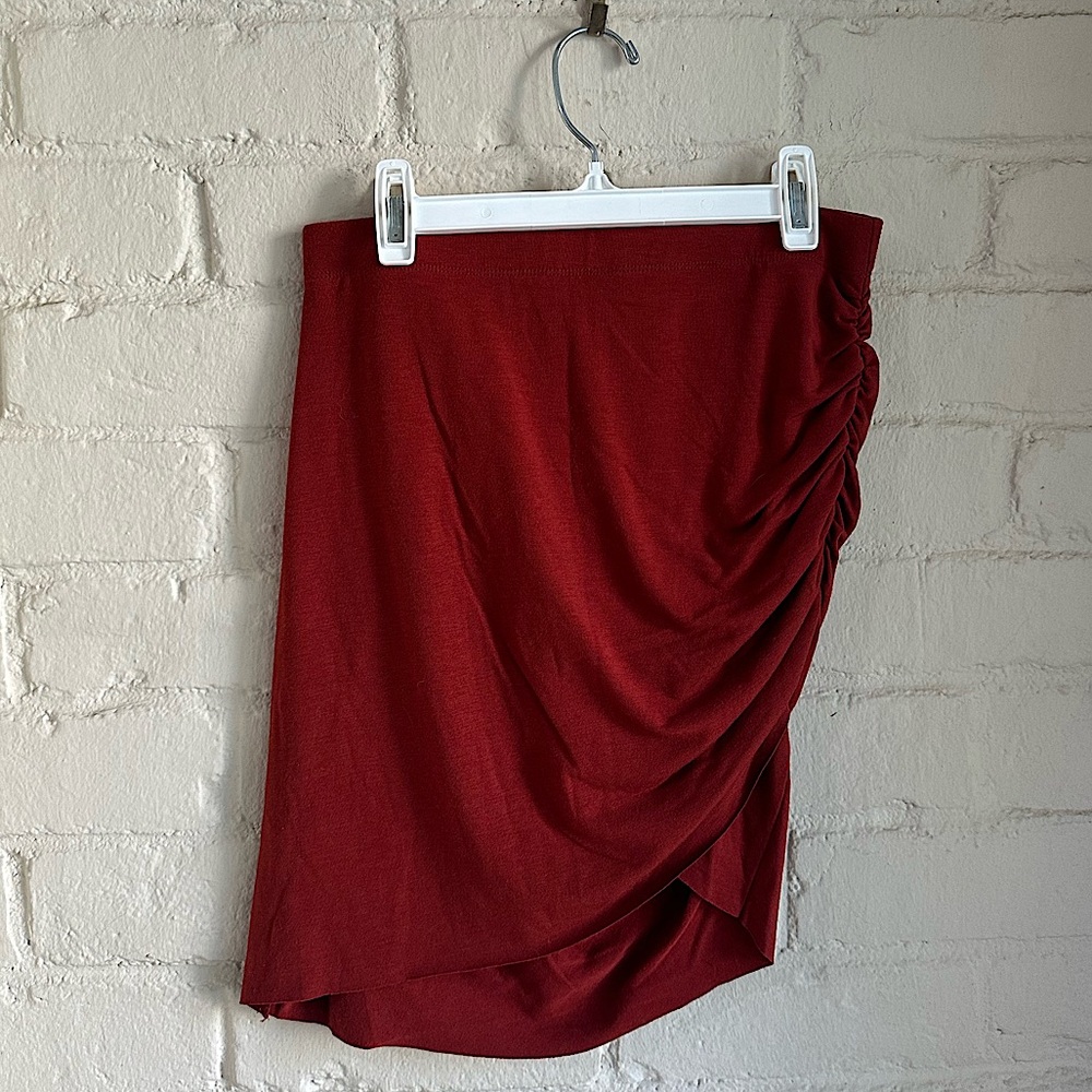Forever 21 size medium burnt orange body con basic casual stretchy skirt